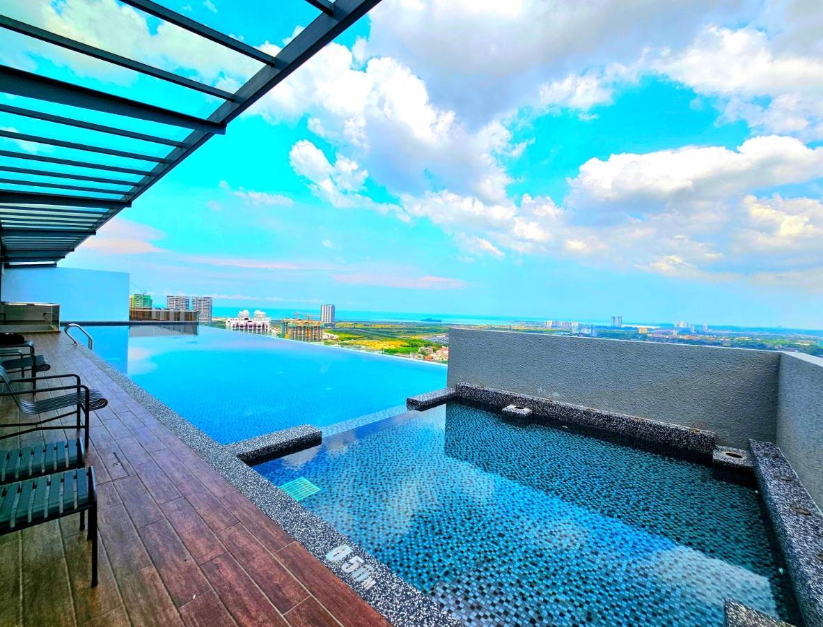 Quartz Paragon Suites Melaka By Ggm ภายนอก รูปภาพ