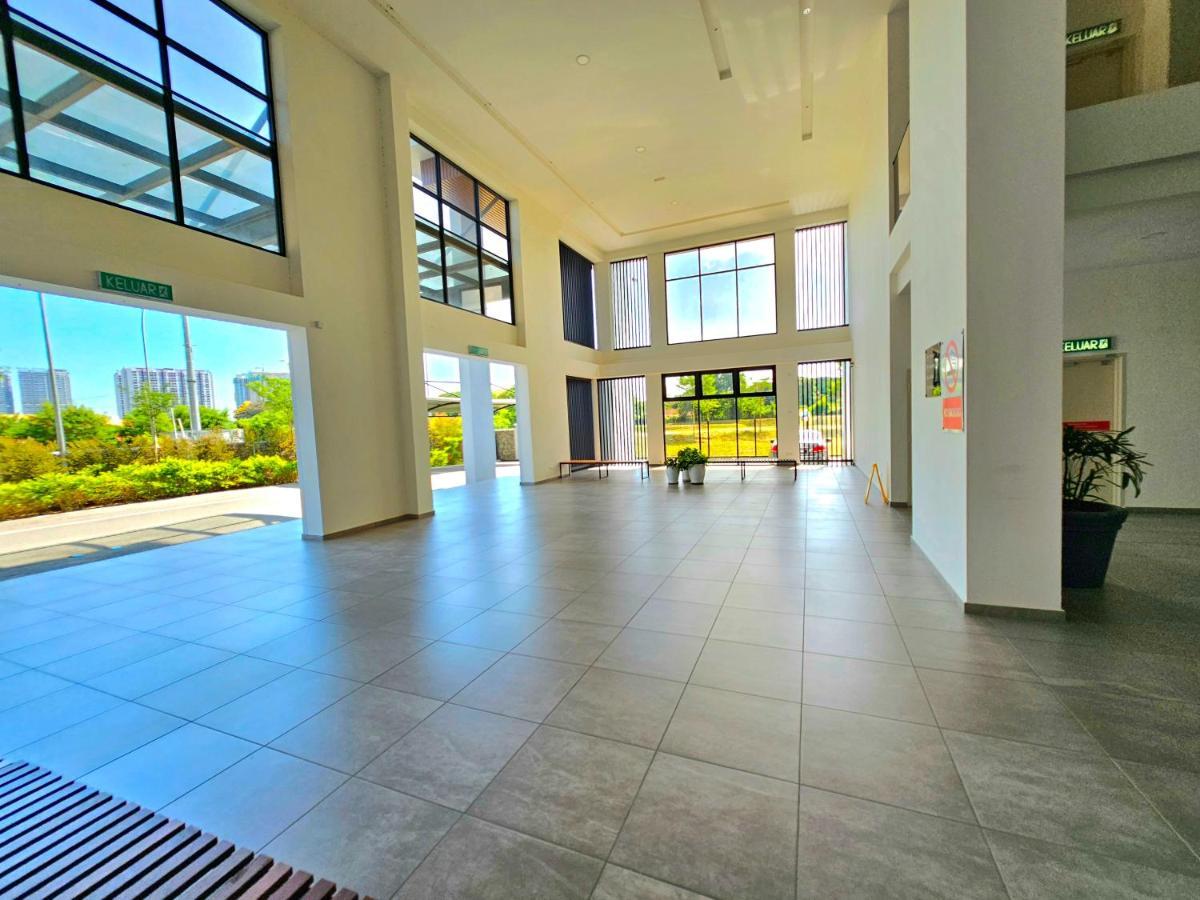 Quartz Paragon Suites Melaka By Ggm ภายนอก รูปภาพ